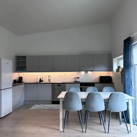 Linerleveien 10 Apartmán Lakselv